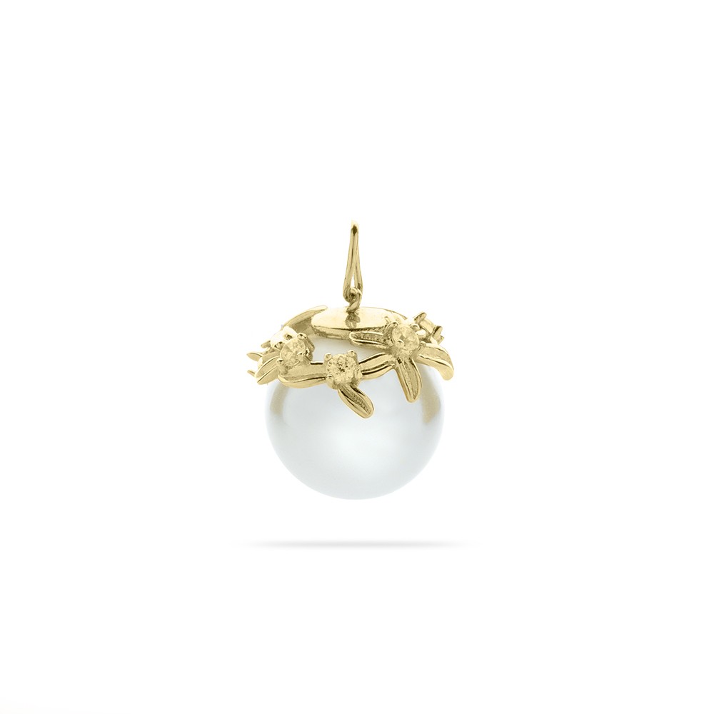 Gisser Jewels 14k Gold Pendant