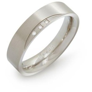 0138-02-17eea31bfcc144655872644151fef92b.jpg